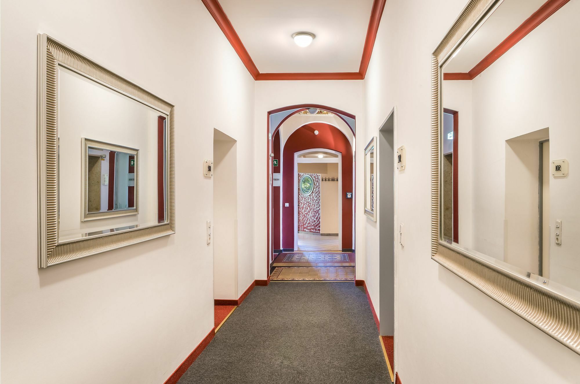 Hotel Am Bonhoefferplatz Дрезден Экстерьер фото